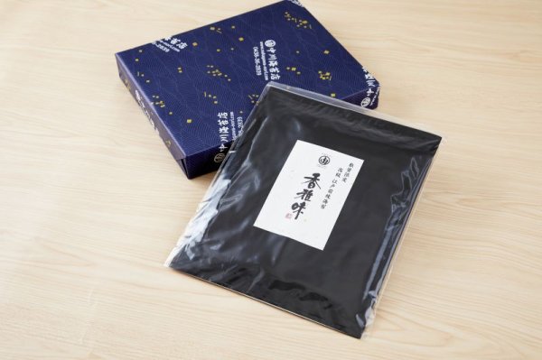 画像10: 香雅味 黒 焼海苔 江戸前ちば海苔 全形10枚入×3帖箱入包装済み (10)