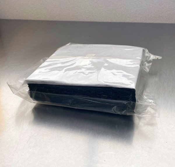 画像2: 【業務用】 \おにぎり屋さん御用達/ 有明産 おにぎり用 焼海苔 三切300食 おにぎり300個分! (2)